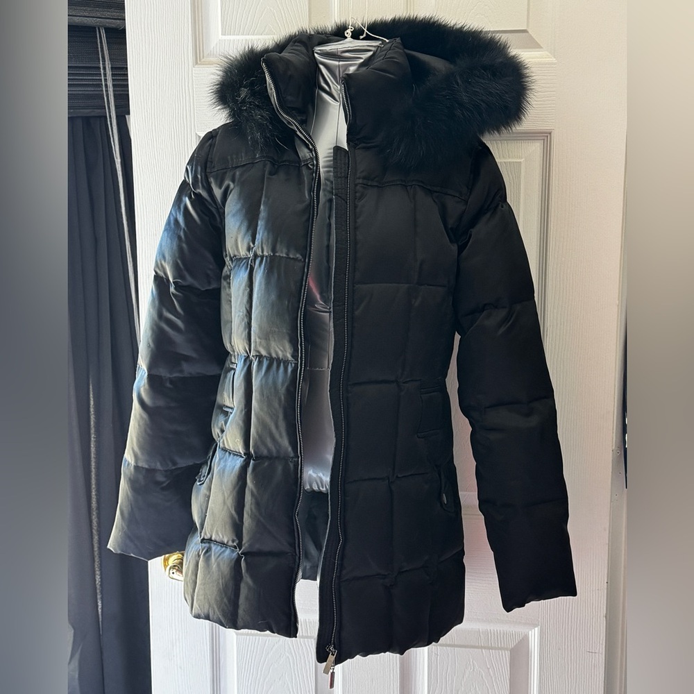 Women's Black Puffer Jacket with Fox Fur Removable Hood